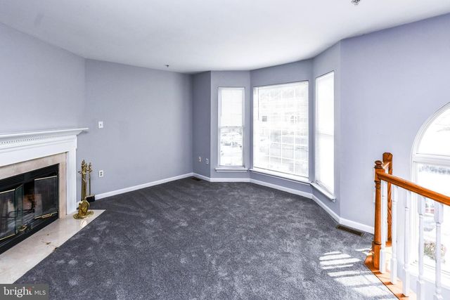 2547 ENTERPRISE PL, Waldorf, MD 20601