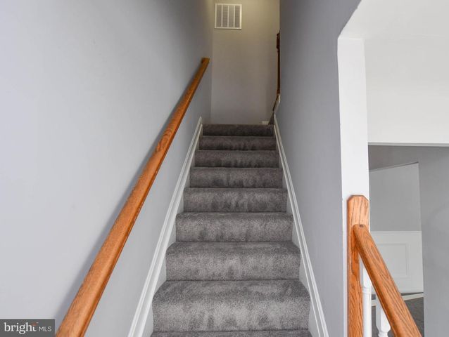 2547 ENTERPRISE PL, Waldorf, MD 20601