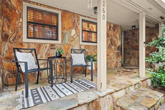 260 E Memorial E Drive, Dallas, GA 30132