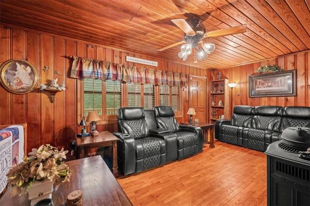 260 E Memorial E Drive, Dallas, GA 30132