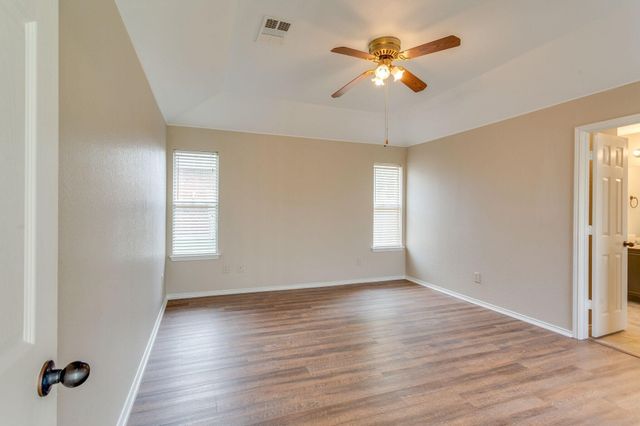 110 Windy Knoll Lane, Wylie, TX 75098