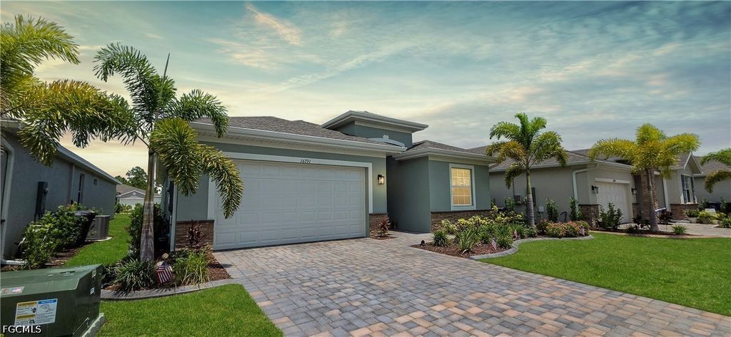 16791 Elkhorn Coral DR, North Fort Myers, FL 33903