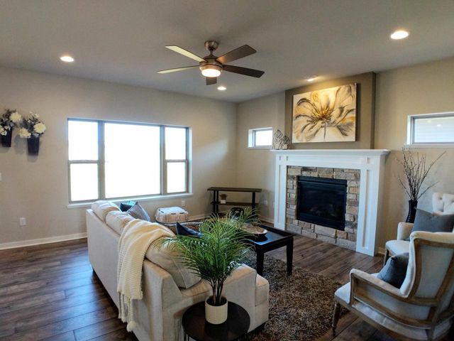 501 Spindrift Street, Mount Horeb, WI 53572