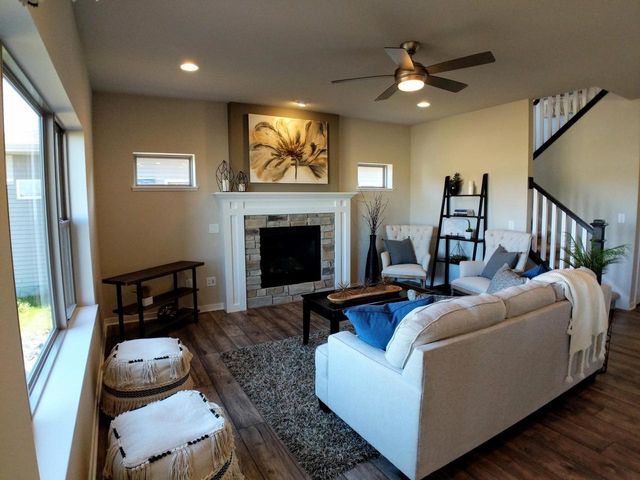 501 Spindrift Street, Mount Horeb, WI 53572