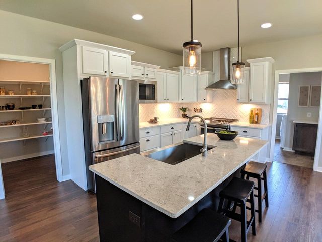 501 Spindrift Street, Mount Horeb, WI 53572