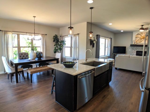 501 Spindrift Street, Mount Horeb, WI 53572