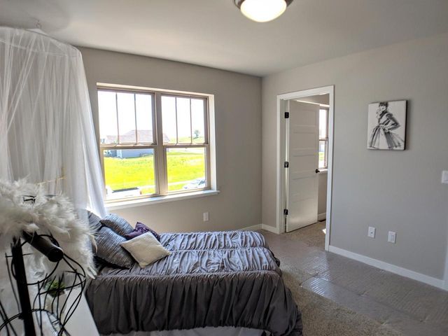 501 Spindrift Street, Mount Horeb, WI 53572