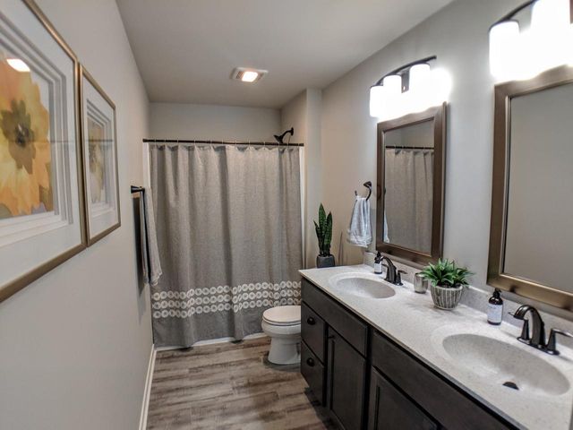 501 Spindrift Street, Mount Horeb, WI 53572