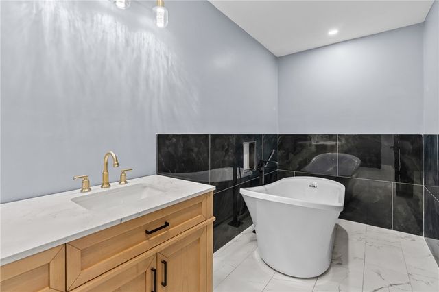 0 Enfield Avenue, Providence, RI 02908