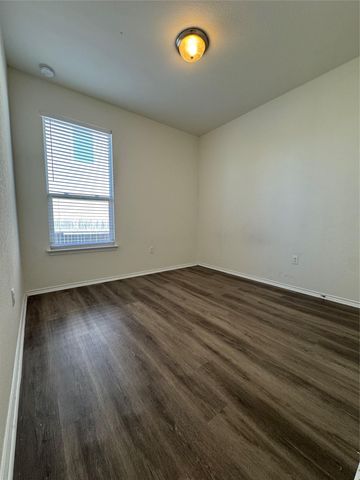 7607 Lazy Creek DR, Austin, TX 78724