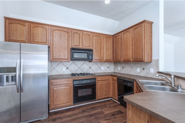 7576 Petersburgh Place, Frisco, TX 75035
