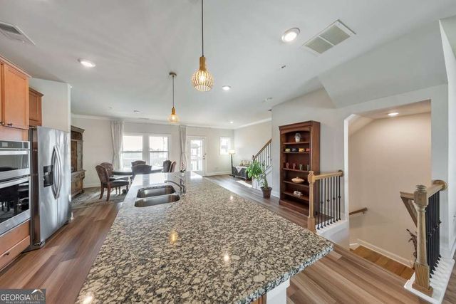 823 Mackay Creek, Woodstock, GA 30188