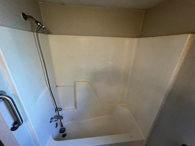 1321 N Clifton Avenue, Springfield, MO 65802