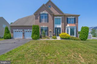 201 LURAY DR, Williamstown, NJ 08094