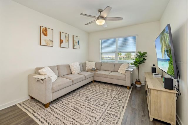 17127 BARNWOOD PLACE, Bradenton, FL 34211