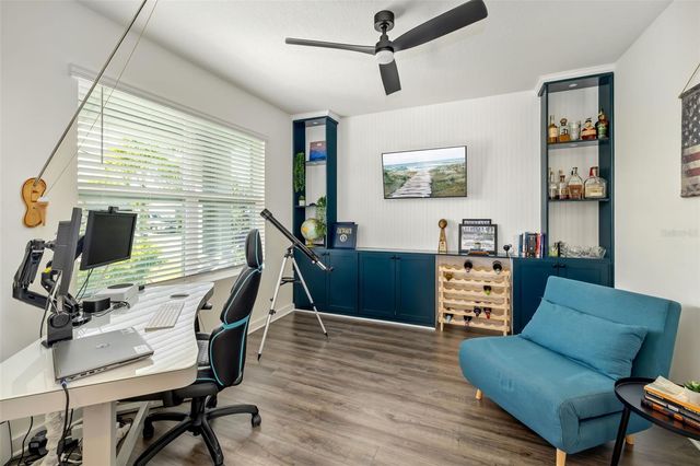 17127 BARNWOOD PLACE, Bradenton, FL 34211