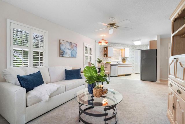 8626 EDGE O WOODS COURT, Orlando, FL 32819