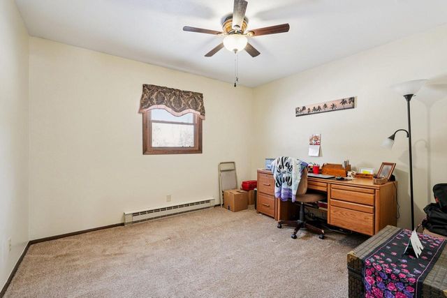 857 E Newark DRIVE, West Bend, WI 53090