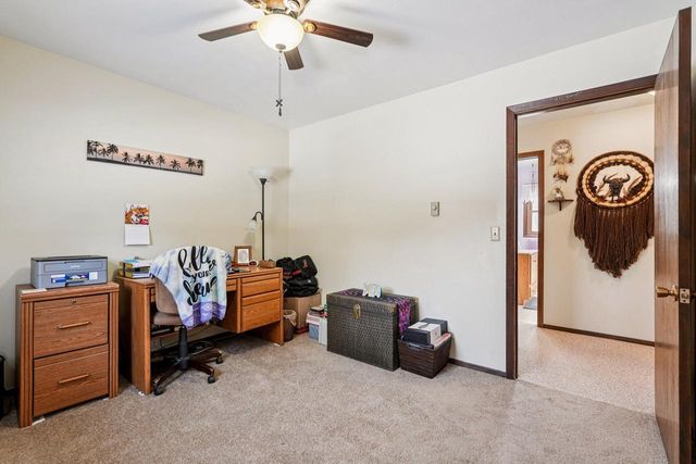 857 E Newark DRIVE, West Bend, WI 53090