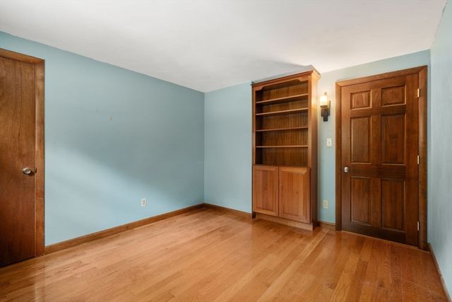 25 Wehr Rd, Hampden, MA 01036