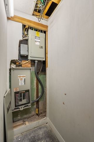 25 Wehr Rd, Hampden, MA 01036