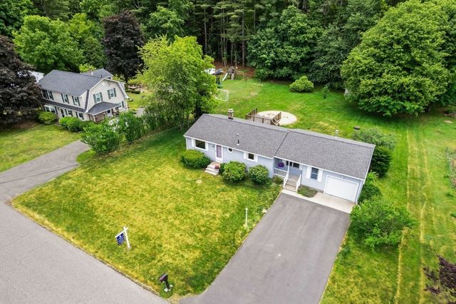 25 Wehr Rd, Hampden, MA 01036