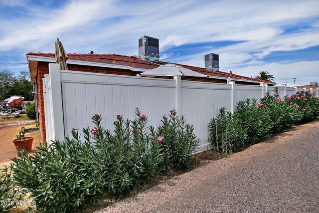 1919 W Earll Drive 2, Phoenix, AZ 85015