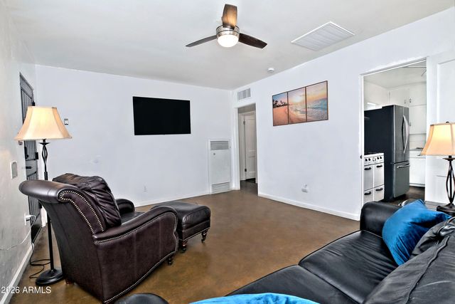 1919 W Earll Drive 2, Phoenix, AZ 85015