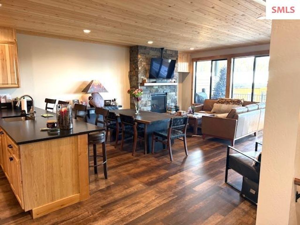 95 Harrison Ln, Sandpoint, ID 83864 photo 4