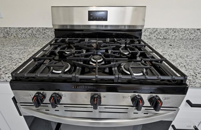 1422 N Oak St, Calistoga, CA 94515