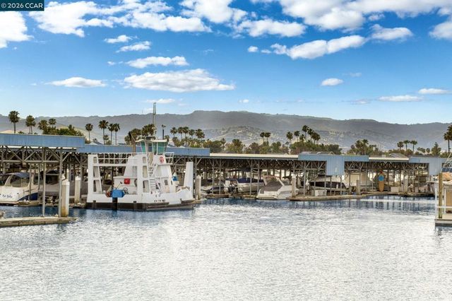 4859 Cabrillo Pt, Discovery Bay, CA 94505