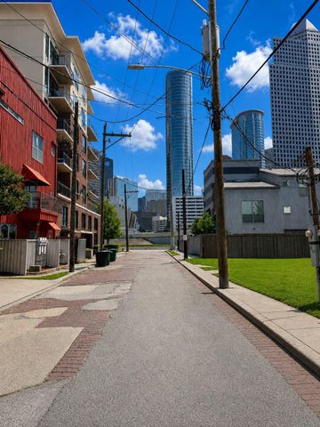 707 Andrews Street, Houston, TX 77019