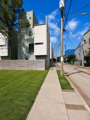 707 Andrews Street, Houston, TX 77019