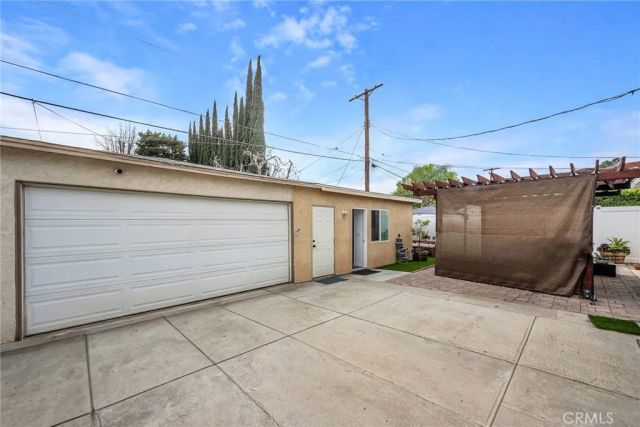 16142 Haynes, Van Nuys, CA 91406