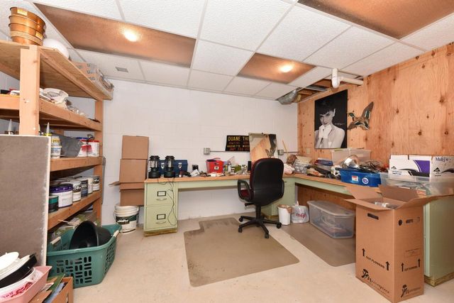 204 Judge DRIVE, Saukville, WI 53080
