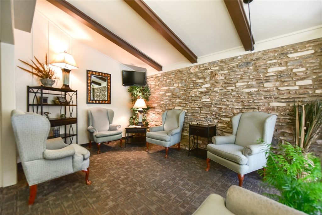 602 North Gray Street, Caldwell, TX 77836 — photo 3