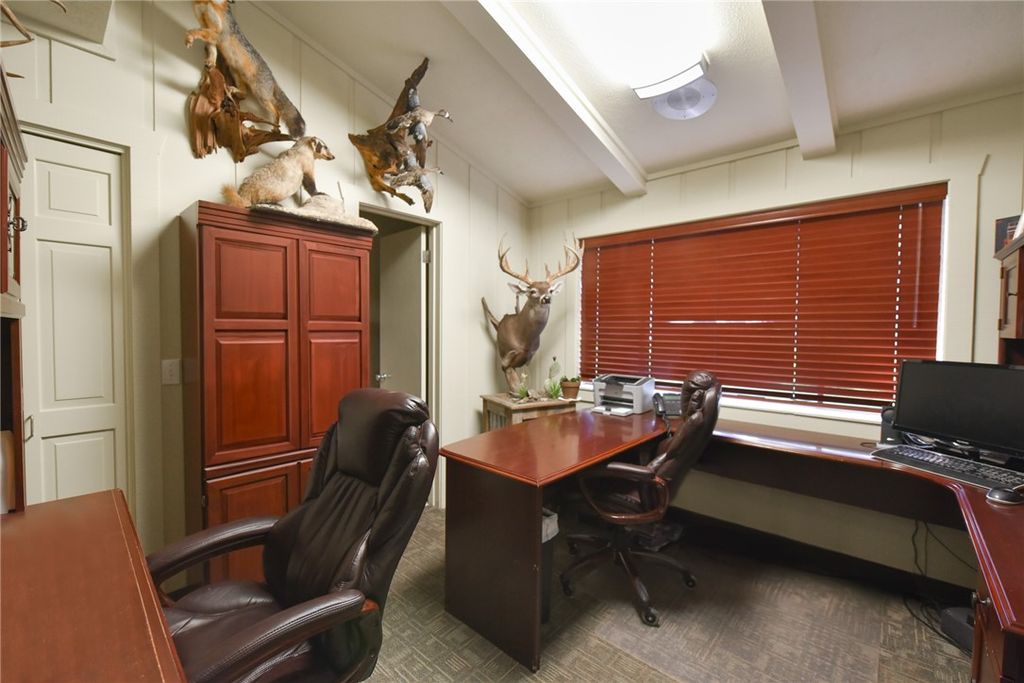602 North Gray Street, Caldwell, TX 77836 — photo 5