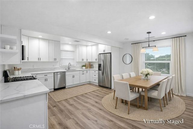 19550 Vanowen, Reseda, CA 91335