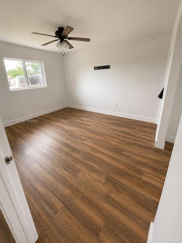1211 NW 18th Street, Homestead, FL 33030
