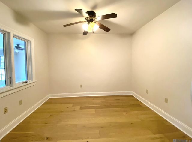 735 Dubois Dr, Baton Rouge, LA 70808