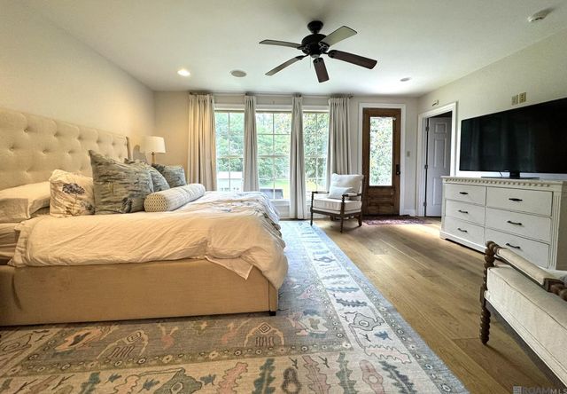 735 Dubois Dr, Baton Rouge, LA 70808