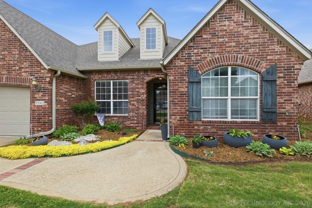 9943 E 124th Street S, Bixby, OK 74008