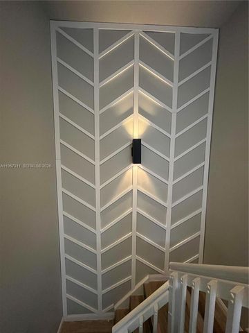 5150 Lake Loop Rd, Cooper City, FL 33330