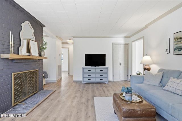 109 Utah Ave, Oak Ridge, TN 37830