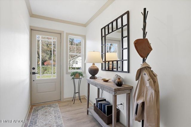 109 Utah Ave, Oak Ridge, TN 37830