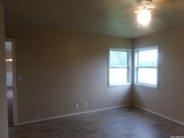 8678 RIDGE MILE DR, San Antonio, TX 78239