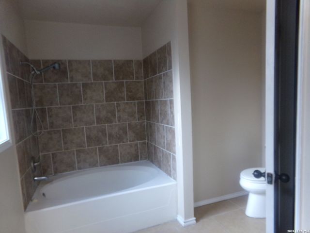 8678 RIDGE MILE DR, San Antonio, TX 78239