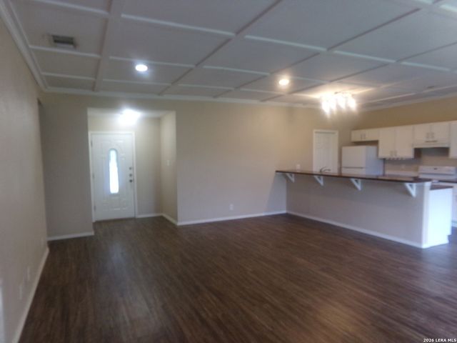 8678 RIDGE MILE DR, San Antonio, TX 78239