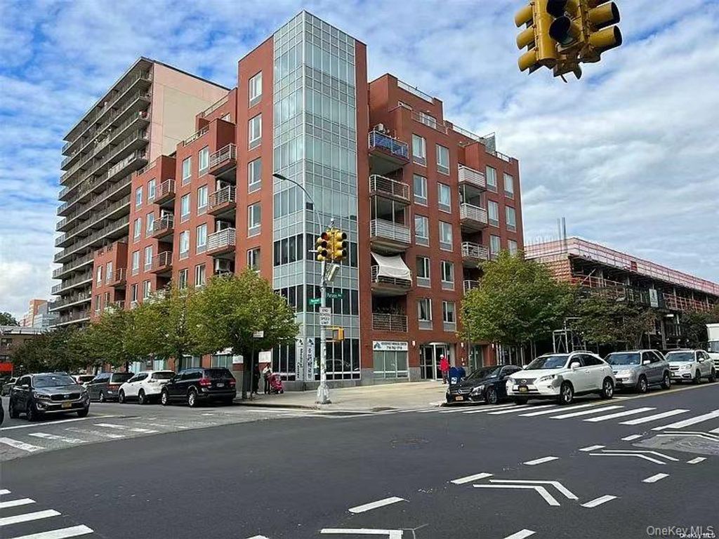38-30 Parsons Boulevard PHC, Flushing, NY 11354 — exterior