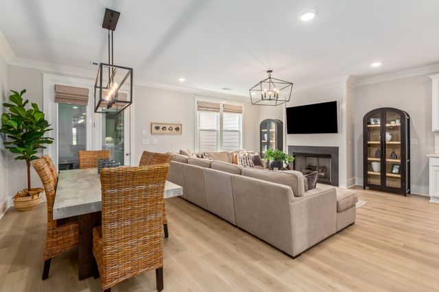 2019 Braidwood Ln, Franklin, TN 37064